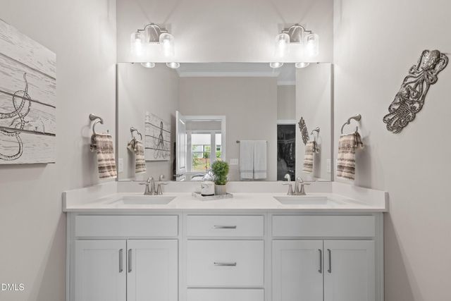 916 Market House Way, Cary, NC 27518