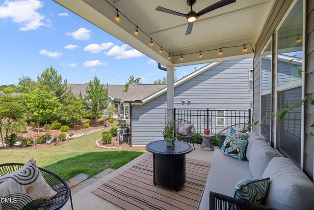 916 Market House Way, Cary, NC 27518