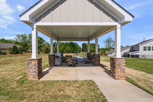 916 Market House Way, Cary, NC 27518