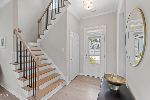 916 Market House Way, Cary, NC 27518