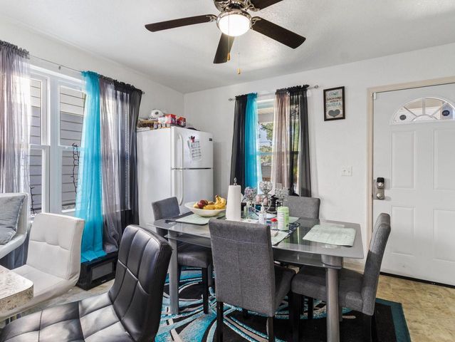 1579 S 21st STREET, Milwaukee, WI 53204