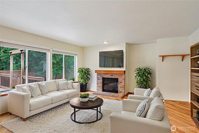 35031 8th Place SW, Federal Way, WA 98023