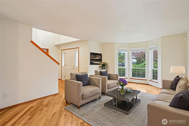 35031 8th Place SW, Federal Way, WA 98023