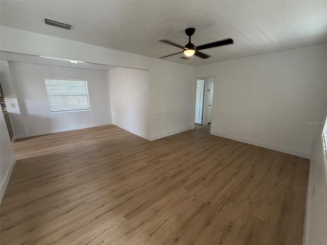 5318 S RIVER ROAD, Jacksonville, FL 32211