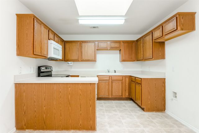 1513 S 3rd Street S, Midlothian, TX 76065