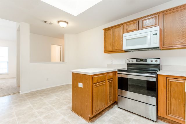 1513 S 3rd Street S, Midlothian, TX 76065