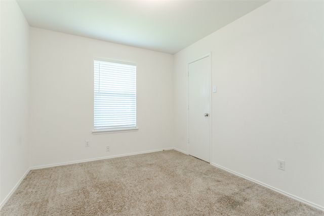 1513 S 3rd Street S, Midlothian, TX 76065