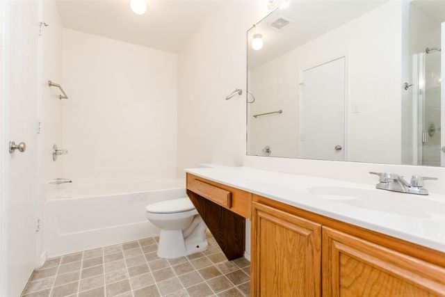 1513 S 3rd Street S, Midlothian, TX 76065