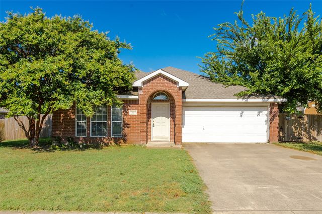 1513 S 3rd Street S, Midlothian, TX 76065