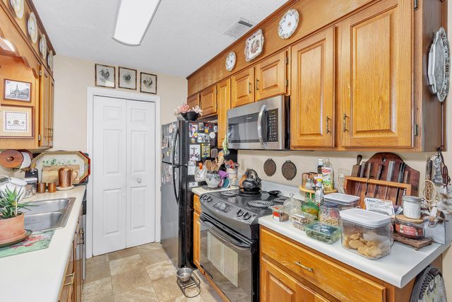 16 Cardinal Lane, North Augusta, SC 29841