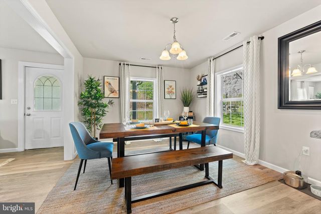 18634 LOUISA RD, Louisa, VA 23093