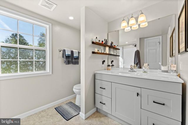 18634 LOUISA RD, Louisa, VA 23093