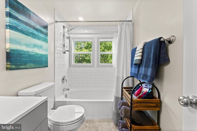 18634 LOUISA RD, Louisa, VA 23093