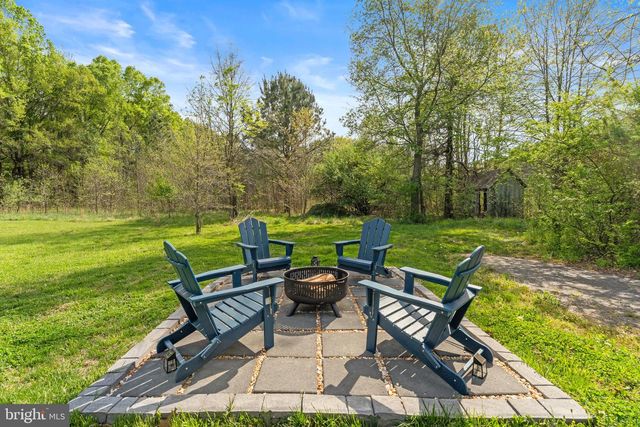 18634 LOUISA RD, Louisa, VA 23093
