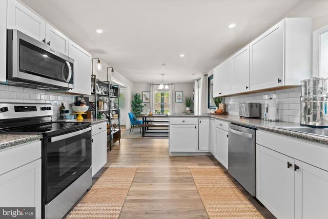 18634 LOUISA RD, Louisa, VA 23093