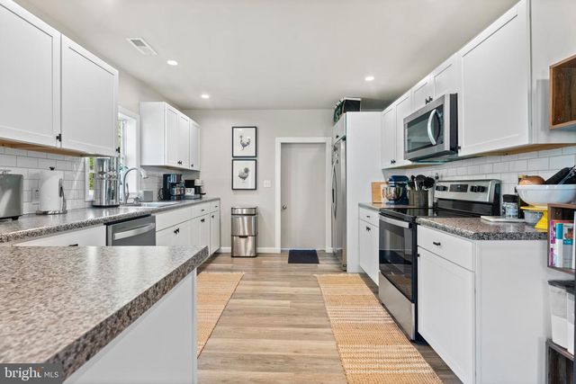 18634 LOUISA RD, Louisa, VA 23093