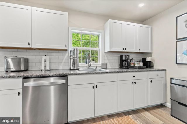 18634 LOUISA RD, Louisa, VA 23093