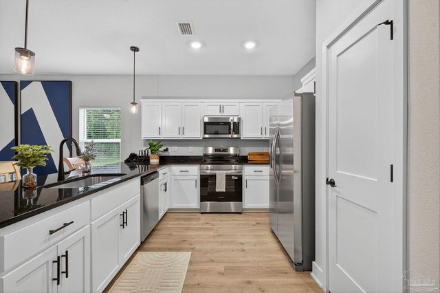 7051 Cedar Grove Rd 1A, Pensacola, FL 32504