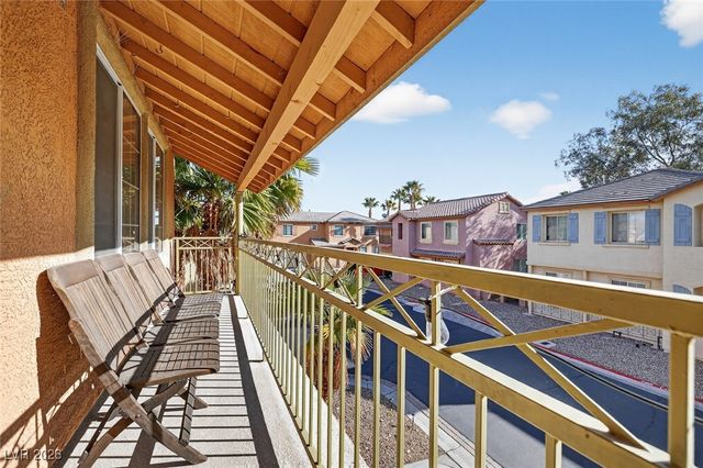8061 Retriever Avenue, Las Vegas, NV 89147