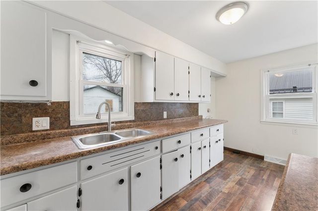 602 SW 7th Terrace, Concordia, MO 64020