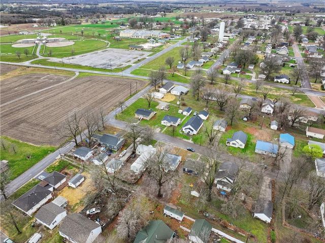 602 SW 7th Terrace, Concordia, MO 64020