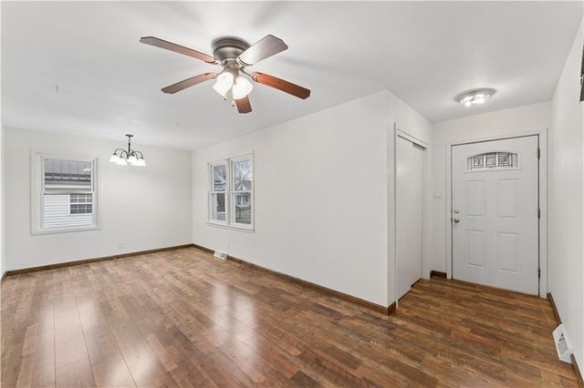 602 SW 7th Terrace, Concordia, MO 64020