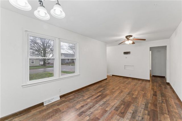 602 SW 7th Terrace, Concordia, MO 64020