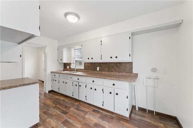 602 SW 7th Terrace, Concordia, MO 64020