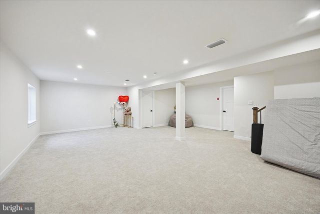 243 CHASTAIN DR, Honey Brook, PA 19344