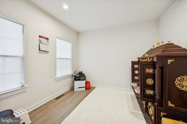 243 CHASTAIN DR, Honey Brook, PA 19344