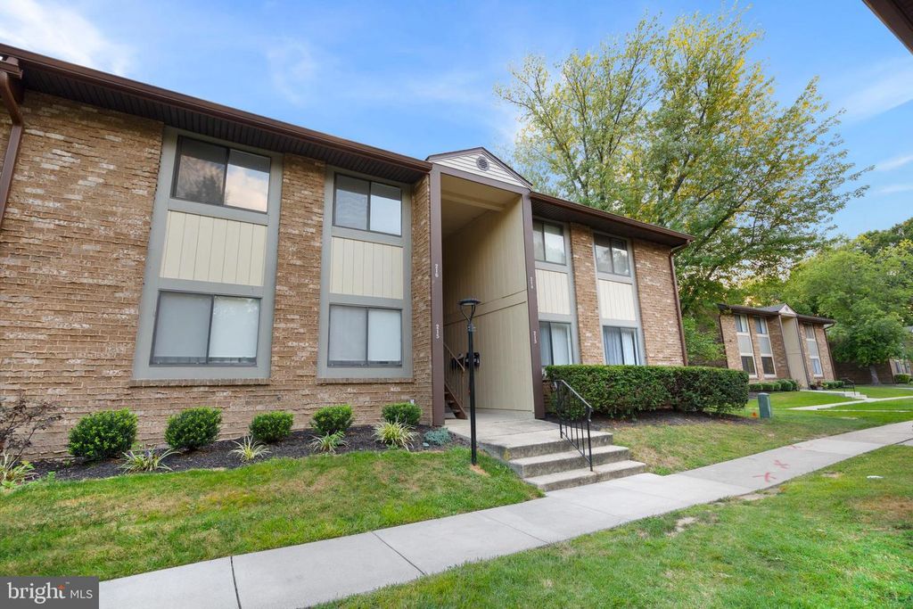 115 E KINGS HWY ##216, Maple Shade, NJ 08052