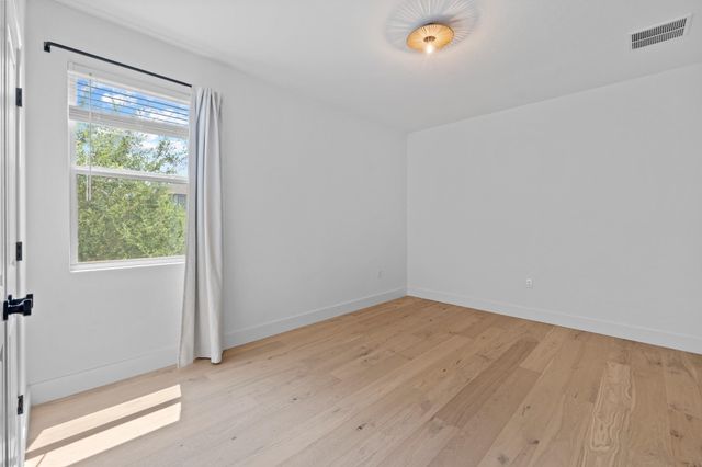 1101 Skeeter CV, Austin, TX 78748