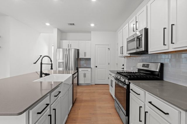 1101 Skeeter CV, Austin, TX 78748