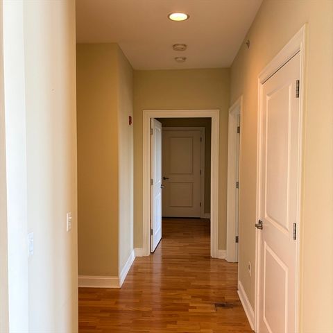 4 Harvest Drive 311, North Andover, MA 01845