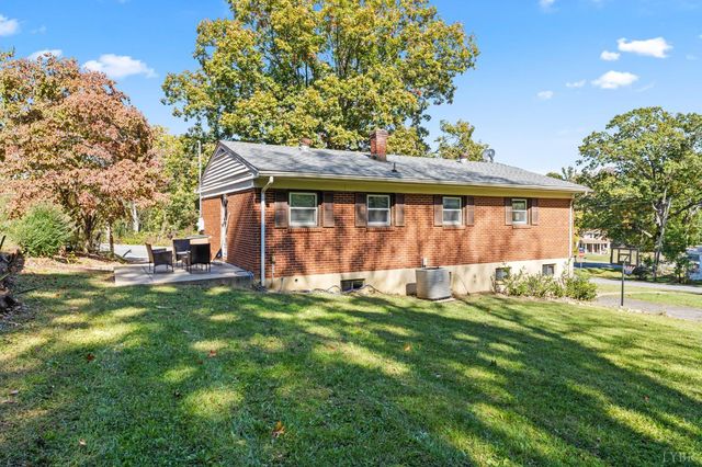 212 Ogden Road, Altavista, VA 24517