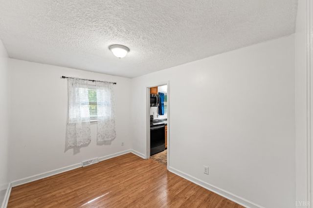 212 Ogden Road, Altavista, VA 24517