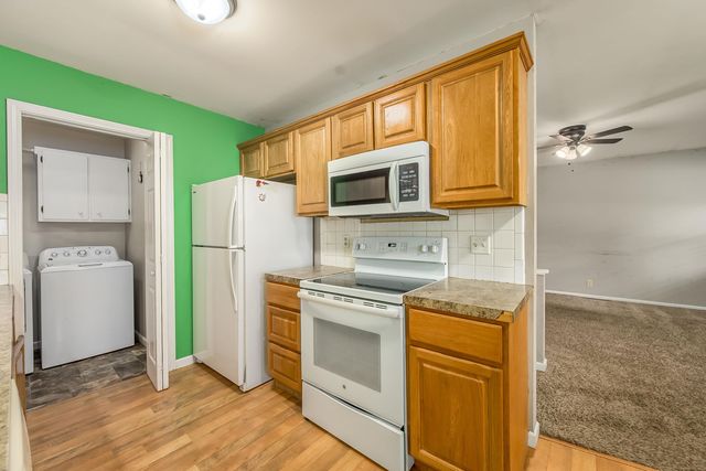 6334 N Scottsville St, Park City, KS 67219