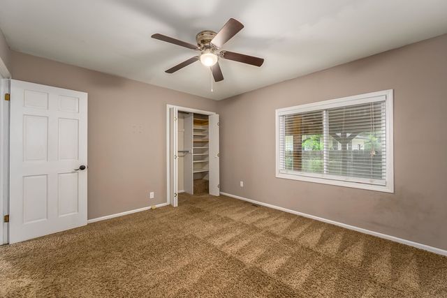 6334 N Scottsville St, Park City, KS 67219