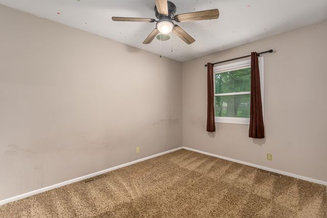 6334 N Scottsville St, Park City, KS 67219