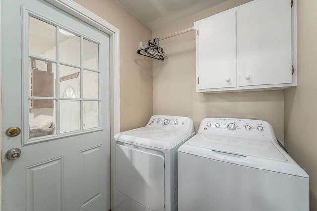6334 N Scottsville St, Park City, KS 67219