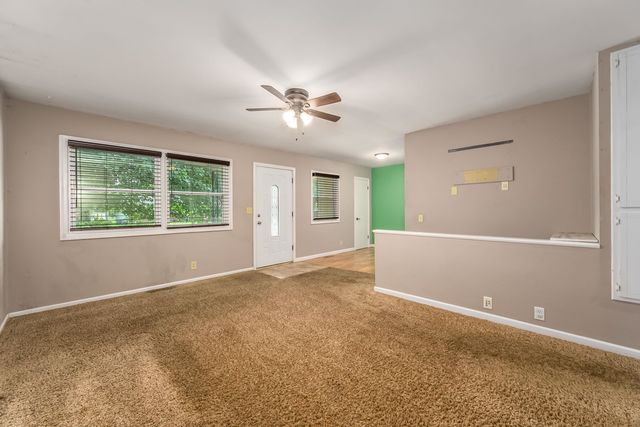 6334 N Scottsville St, Park City, KS 67219