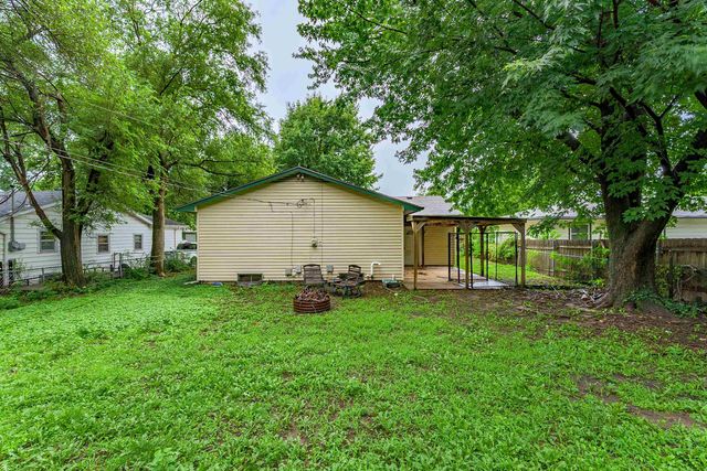 6334 N Scottsville St, Park City, KS 67219