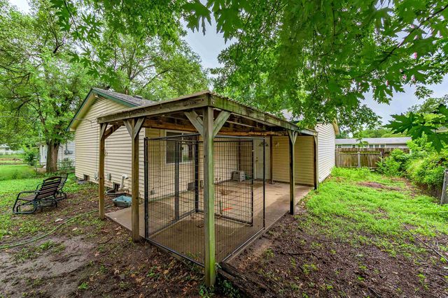 6334 N Scottsville St, Park City, KS 67219