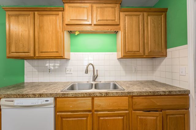 6334 N Scottsville St, Park City, KS 67219