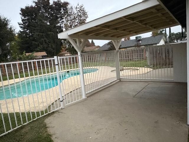 1732 S Burke Street, Visalia, CA 93292