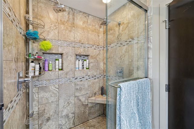 14400 Plum Drive, Urbandale, IA 50323