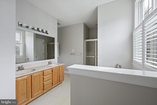 100 SELBOURNE CT, Rehoboth Beach, DE 19971