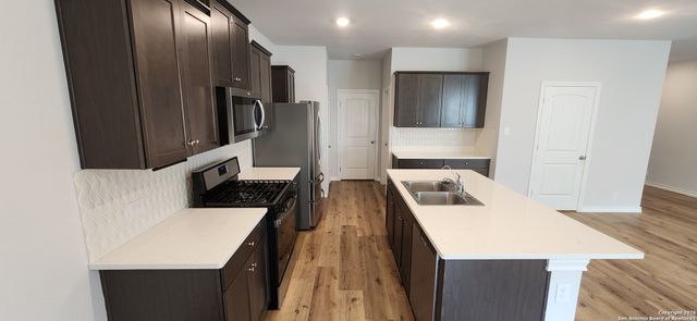 6806 Prue Rd Unit 24, San Antonio, TX 78240