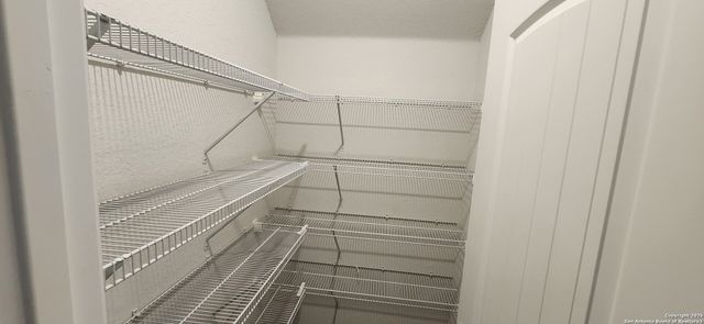 6806 Prue Rd Unit 24, San Antonio, TX 78240