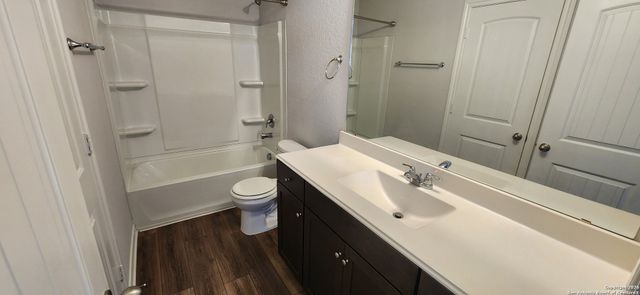 6806 Prue Rd Unit 24, San Antonio, TX 78240